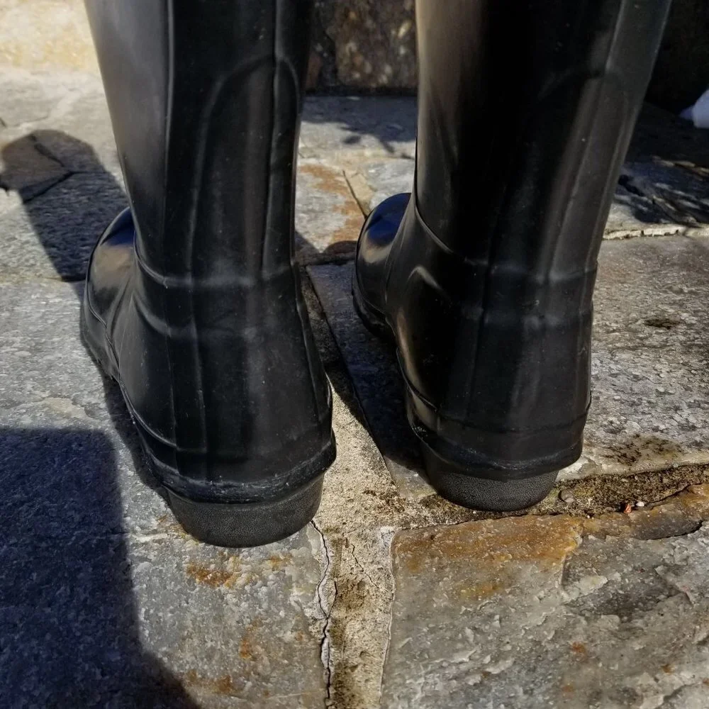 Hunter Extended Calf Tall Gloss Rain Boots Size 6
